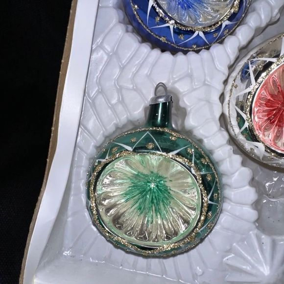 Sold‎ - Picture 8 of 8